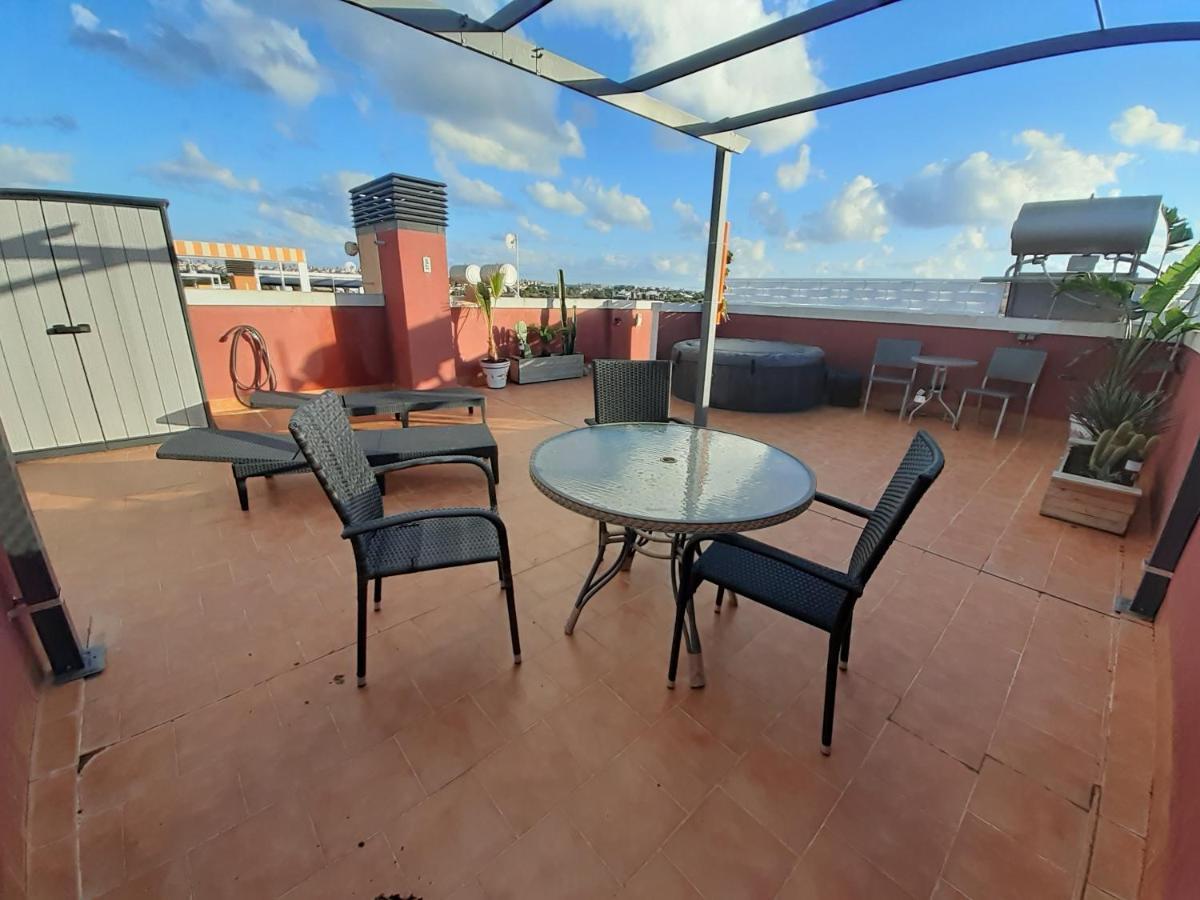 Casa Ohana Solarium, Jacuzzi,Piscine,Tout Confort Оріуела Екстер'єр фото